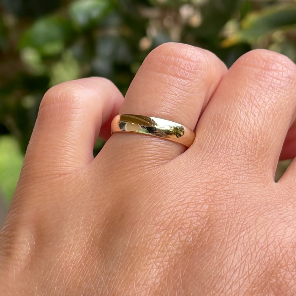 ✨SOLD✨14Karat Yellow Gold Wedding Band / Stacker Ring